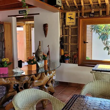 Casa Arco Iris Hostal Los Caños de Meca